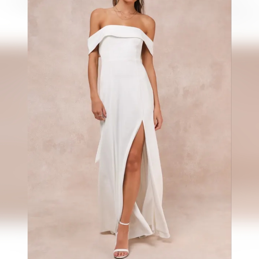 NWOT LULU'S IVORY SATIN OFF-THE-SHOULDER MAXI DRESS X-SMALL